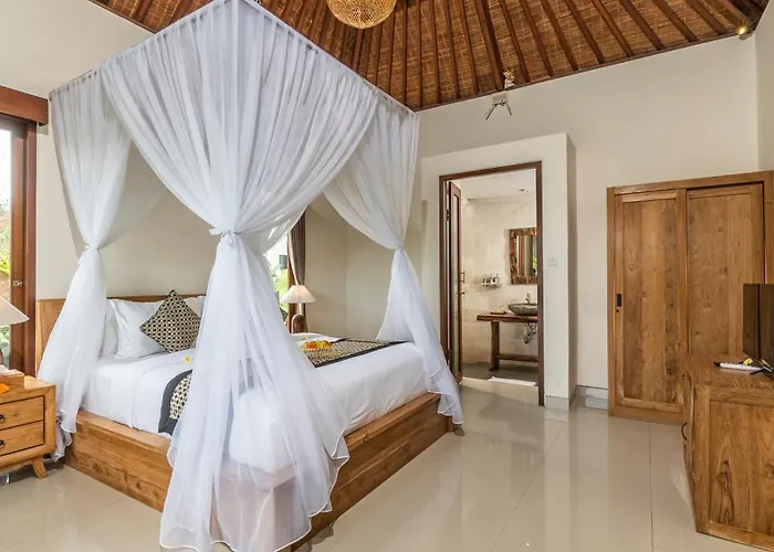 Tenggala By Mahaputra Hotel 2*